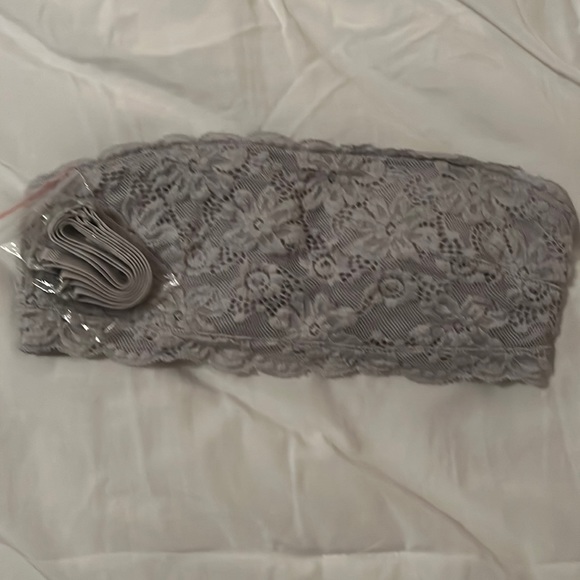 Size 32 Justice bralette with straps - Picture 1 of 1